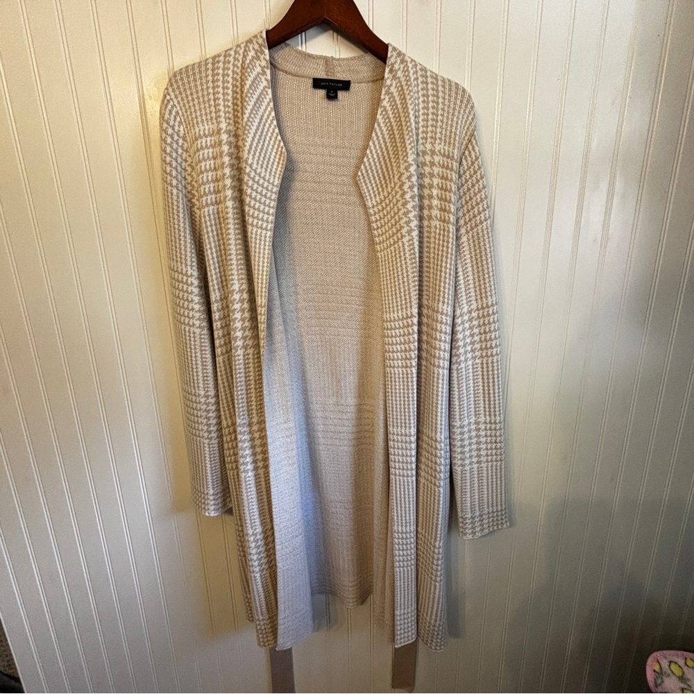 Ann Taylor Tan and Houndstooth Cream Belted Coat Cardigan Sweater
